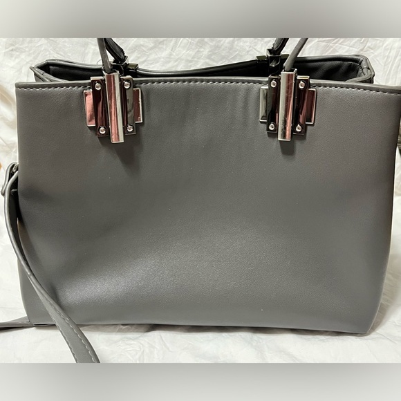 Charming Charlie Gray Purse Handbag with 2 straps, Preloved. - Picture 4 of 16
